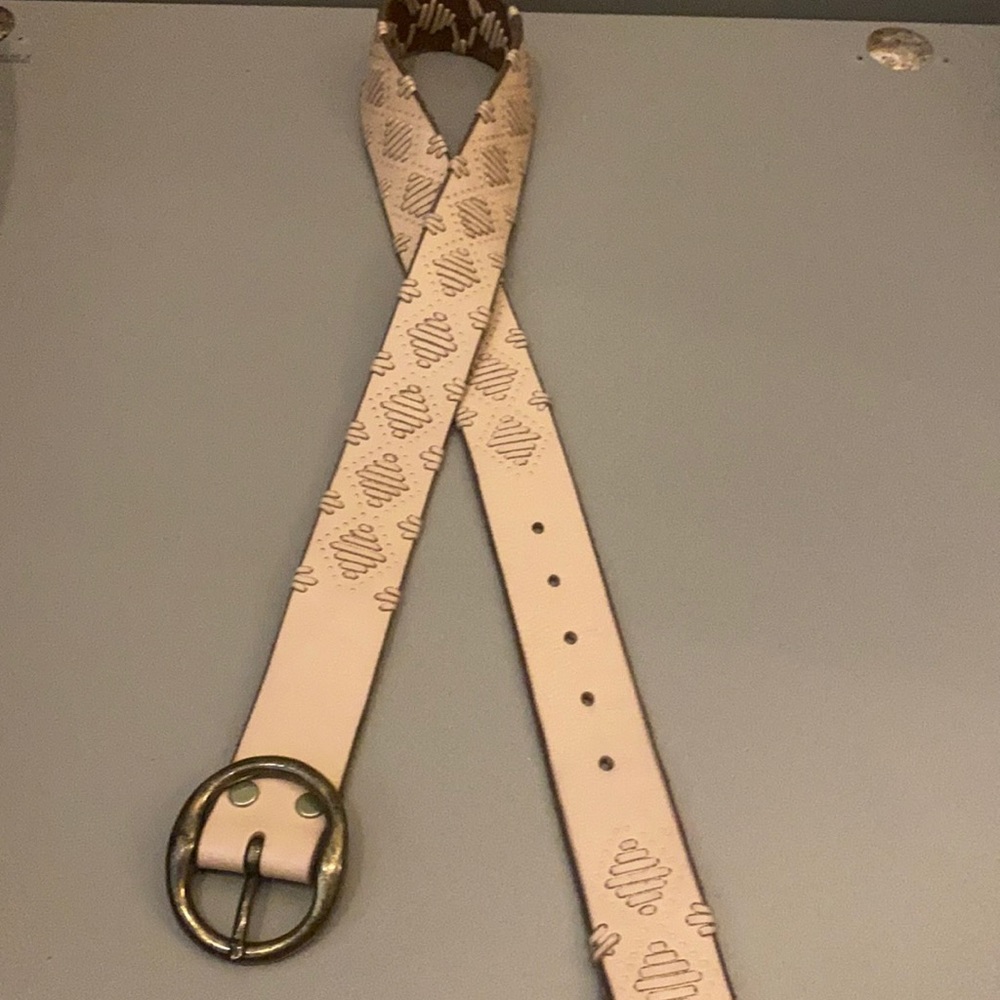 LUXKY BRAND PINK NUDE BELT